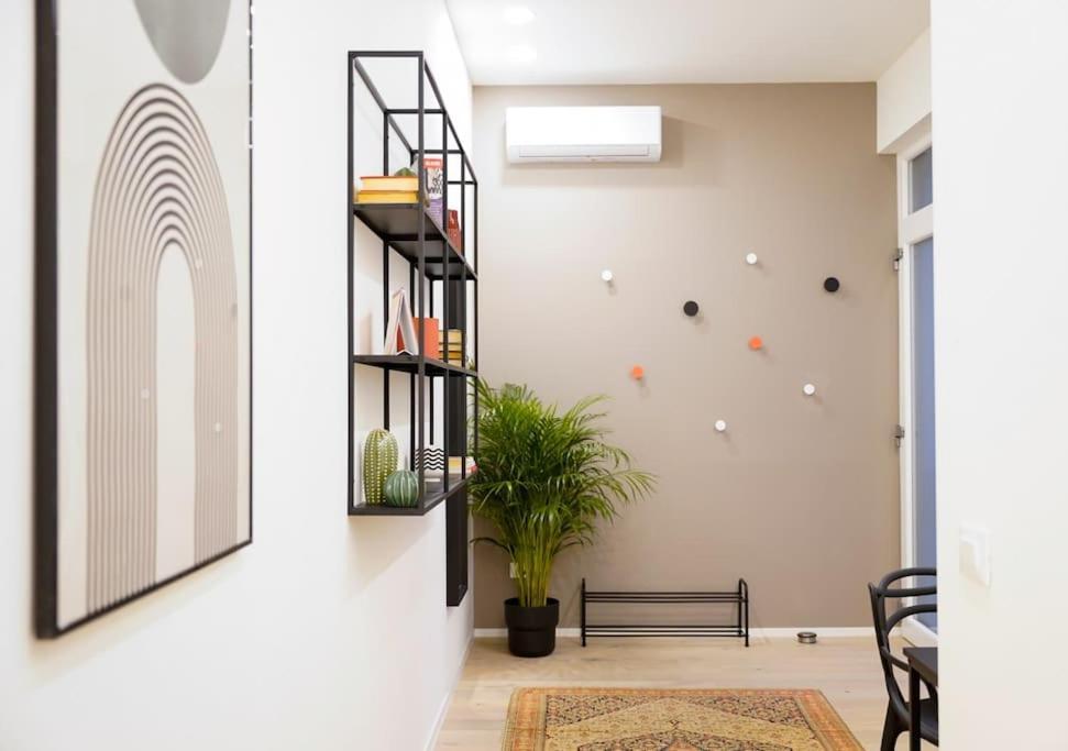 Апартаменты Navigli-Bocconi Spazio Luce Design Милан Экстерьер фото